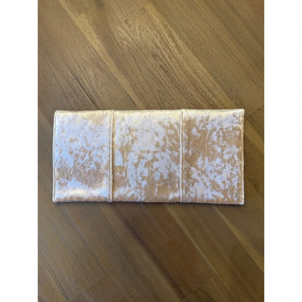 Urban Expressions Velvet Quilted Clutch Evening Bag‎ Champagne Gold